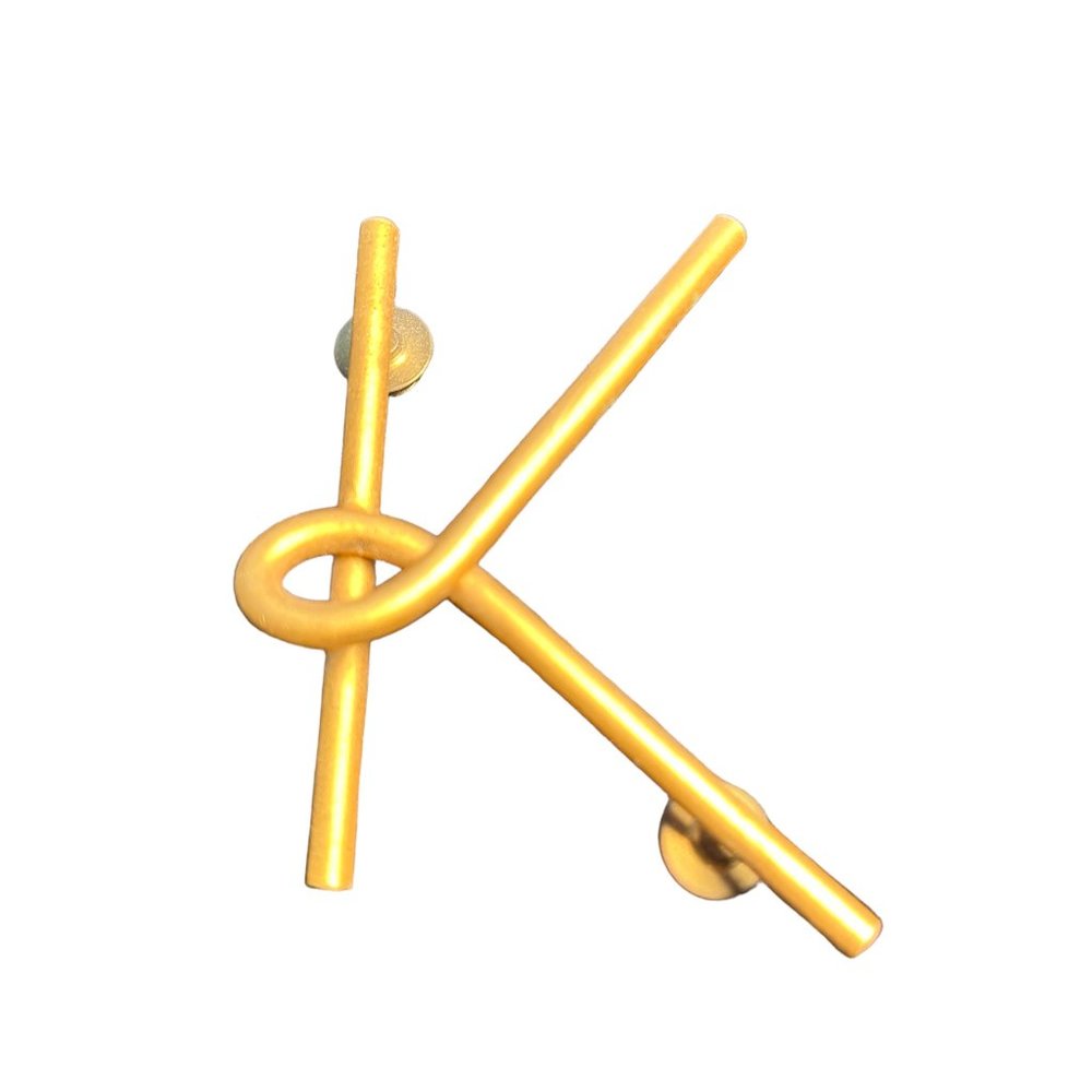 Martha Sturdy 🇨🇦 Brooch Monogram "K" Abstract Matte Gold Pin